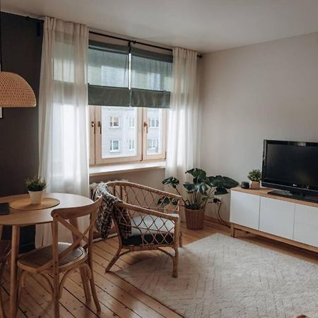 Teatra Street Apartment Balvi Bagian luar foto
