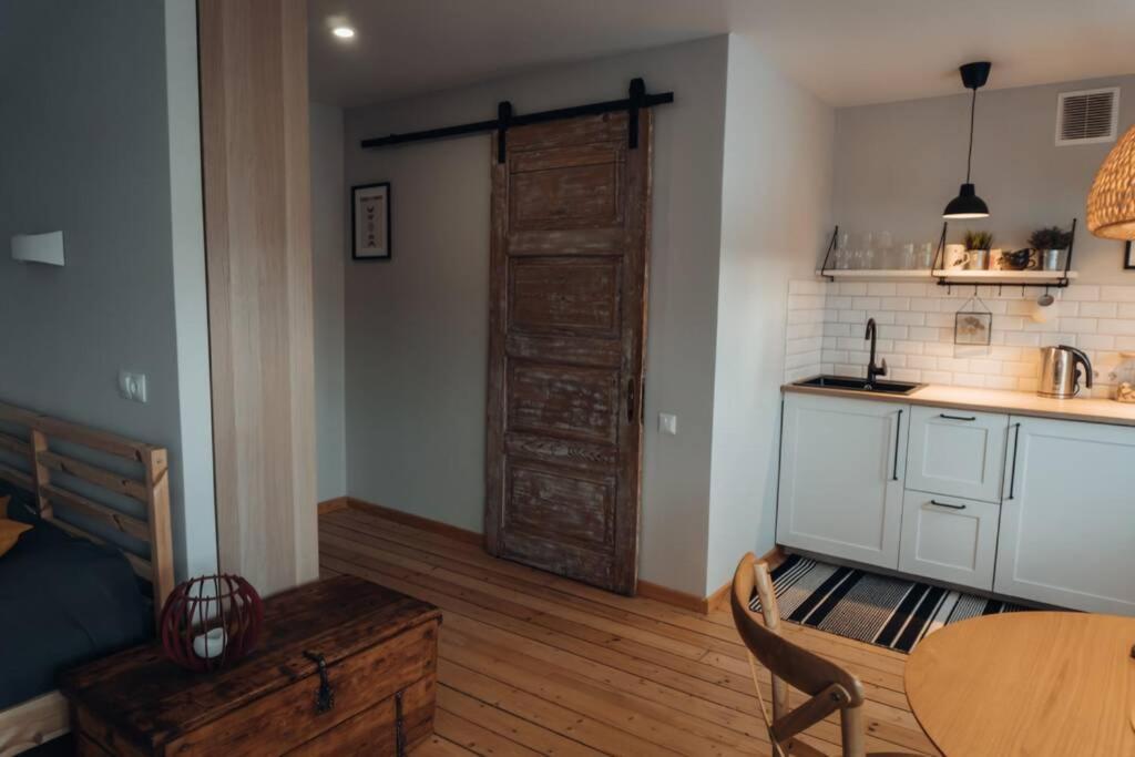 Teatra Street Apartment Balvi Bagian luar foto